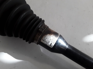 VOLVO XC90 (2002–2014) Front drive shaft and its parts 30783117 - 3
