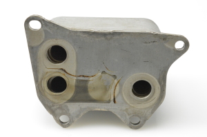 Volkswagen Jetta (2010–2017) Oil cooler 06K117021B - 2