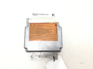 Airbagsteuergerät - 98820CC000