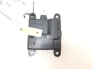 NISSAN Murano Z50 (2003–2017) Salongi soojenduse klapi mootor 3J11030820 - 2