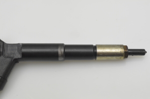 Opel Astra J (2009–2017) Kütusepihusti 8973762703 - 2