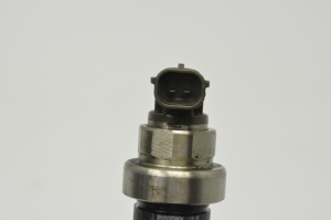 Opel Astra J (2009–2017) Kütusepihusti 8973762703 - 3