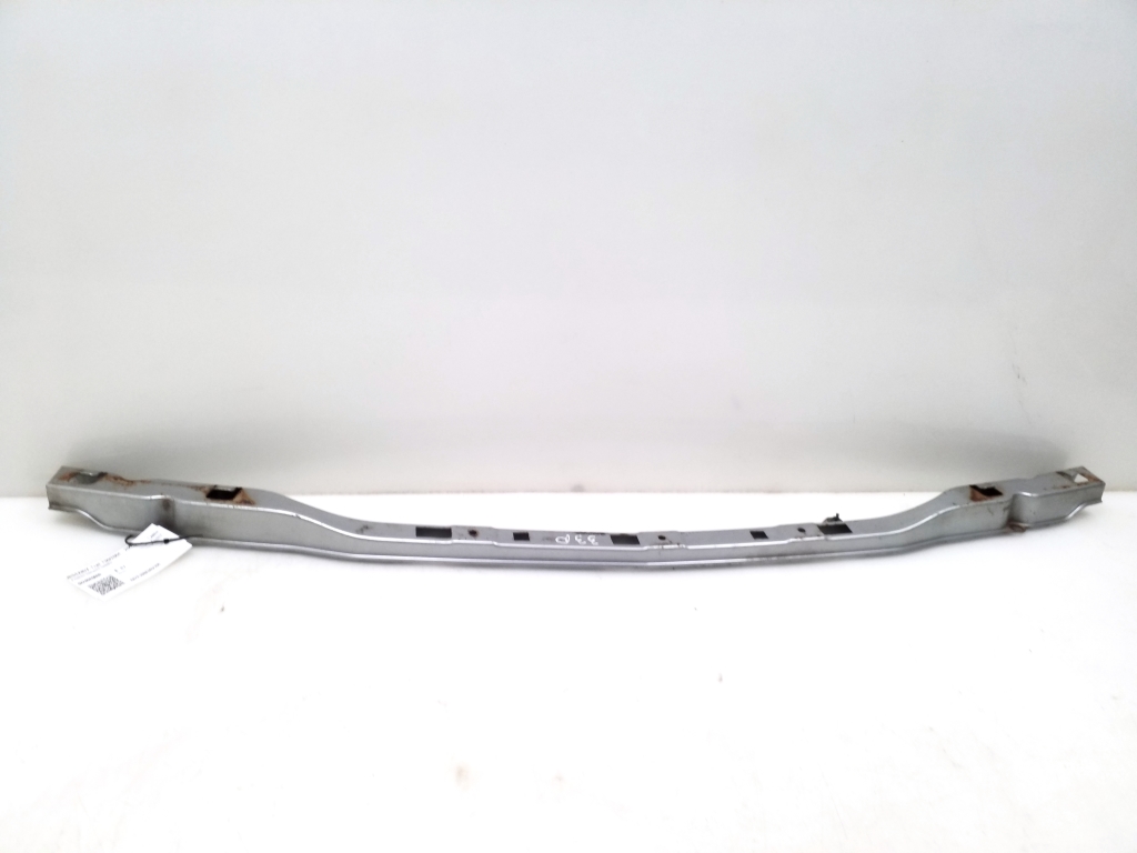 NISSAN X-Trail T30 (2001–2007) Front bumper bracket 62240EQ000 NISSAN X-Trail T30 (2001–2007) Front bumper bracket 62240EQ000