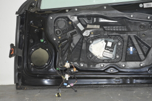 Volkswagen Scirocco III (2008–2017) Esiuksed ja nende osad 1K8831056K - 5
