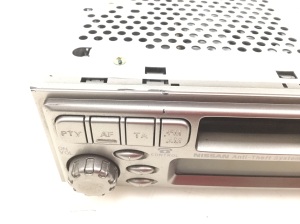 NISSAN X-Trail T30 (2001–2007) Radio (head unit) 281138H300 - 2