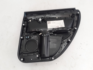 VOLVO V70 III (2007–2017) Tagumise küljeukse polster 30649471 - 3