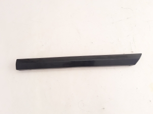 Aizmugurējo sānu durvju līste - 30791067
