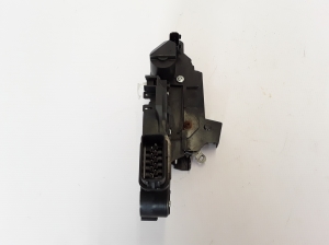 VOLVO S80 II (2006–2016) Rear side door lock 30799331 - 3