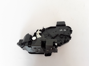 VOLVO S80 II (2006–2016) Rear side door lock 30799331 - 4