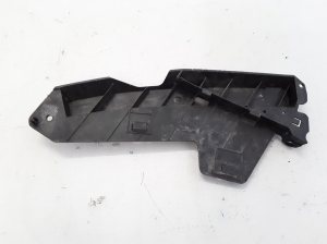  Front bumper bracket 