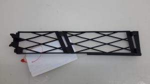 Grille inférieure de pare-chocs avant - 5311328010