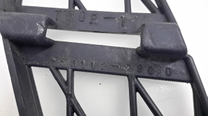 TOYOTA Previa (2000–2006) Front bumper lower grille 5311228020 - 2