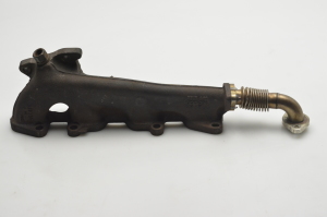  Exhaust manifold 