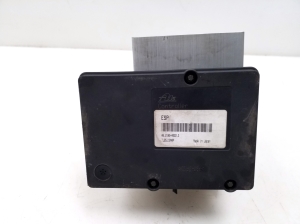 NISSAN Murano Z50 (2003–2017) ABS-plokk ja selle osad - 2