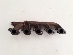 VOLVO S80 I (1998–2006) Exhaust manifold 30637797 - 2