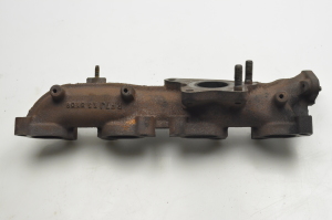  Exhaust manifold 