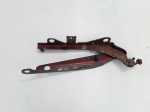 VOLVO XC70 (2000–2007) Hood hinge 30716745 - 2