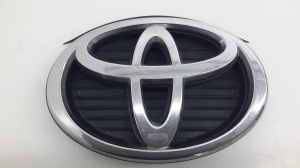 TOYOTA Avensis T25 (2003–2008) Emblem 7531205010