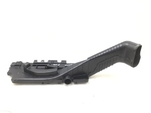 Intercooler air deflector - 