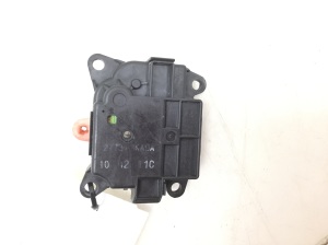 Heater flap actuator - 277311KA0A