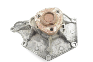 AUDI A8 D3 (2002–2010) Veepump 06E121005 - 2