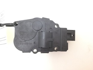  Interior shoulder valve motor 