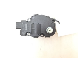 AUDI A5 (2007–2016) Stellmotor Heizungsklappe K9749006 - 2
