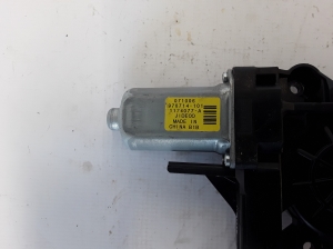 VOLVO V70 III (2007–2017) Front door window regulator motor 970714 - 3