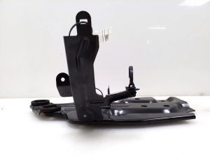 NISSAN Juke F15 (2010–2018) Batteriehalter - 3