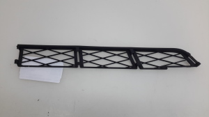 Grille inférieure de pare-chocs avant - 5312828010