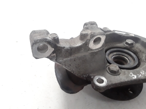 VOLVO XC70 (2000–2007) Front wheel hub 9461944 - 3