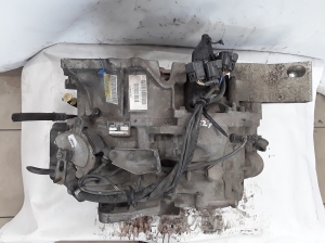 VOLVO V70 II (2000–2007) Getriebe 8636761 - 5