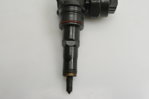Volkswagen Polo IV (2001–2009) Kütusepihusti 038130073F - 4