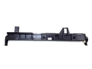 Mercedes Benz A-Class 176 (2012–2018) Halter Klimakondensator - 2