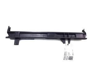 Mercedes Benz A-Class 176 (2012–2018) Halter Klimakondensator