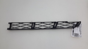   Grille inférieure de pare-chocs avant  - 5312728010 
