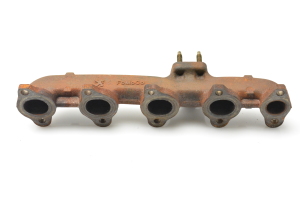  Exhaust manifold 