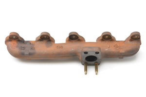  Exhaust manifold 