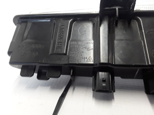 RENAULT Clio IV (2012–2019) Front bumper reflector - 2