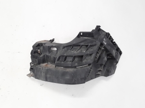   Stoßstangenhalter vorne  - 620350101R 