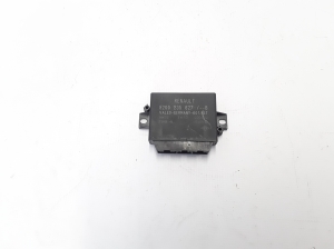 Parking system control unit - 8200235627