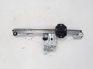 Dacia Logan II (2012–2026) Front door window regulator 807213282 - 2