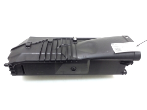 Mercedes Benz E-Class W211 (2002–2009) Luftfiltergehäuse A6460900201 - 3