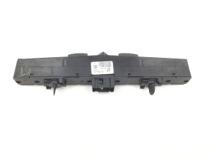 Opel Astra H (2004–2010) Schalter und seine Teile - 3
