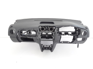  Armatuurlaud ja selle osad  - 681007172R 