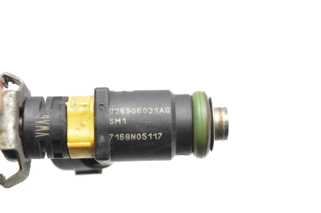 Used Volkswagen Polo Fuel injector 036906031AG