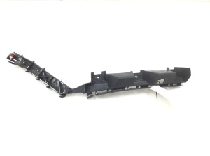 Rear bumper bracket - 24460359