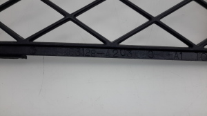 TOYOTA RAV 4 A2 (2000–2005) Front bumper lower grille 5312842030 - 2