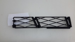 Grille inférieure de pare-chocs avant - 5311228020