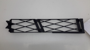 Grille inférieure de pare-chocs avant - 5311328010